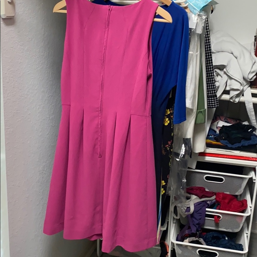 Pink dress - Picture 2 of 2